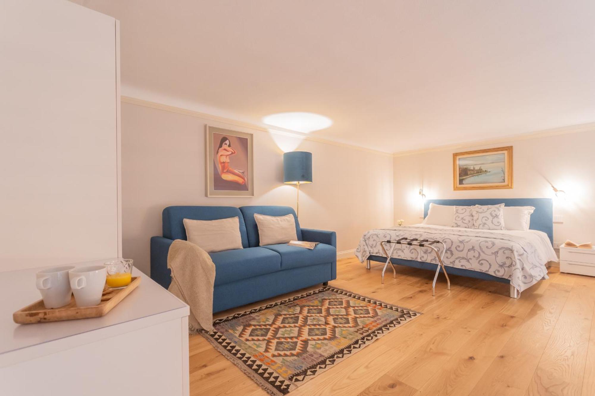 Cinque Giornate 70 Suites By Rent All קומו מראה חיצוני תמונה